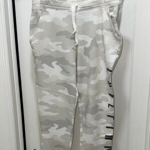 PINK Victoria's Secret Camo Joggers